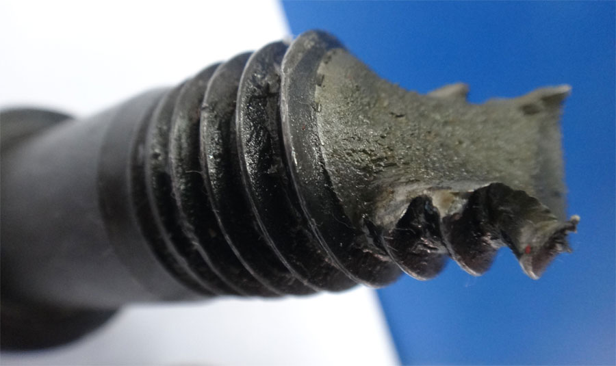 大型工業(yè)吊扇螺栓斷裂分析 大型工業(yè)吊扇螺栓斷裂分析